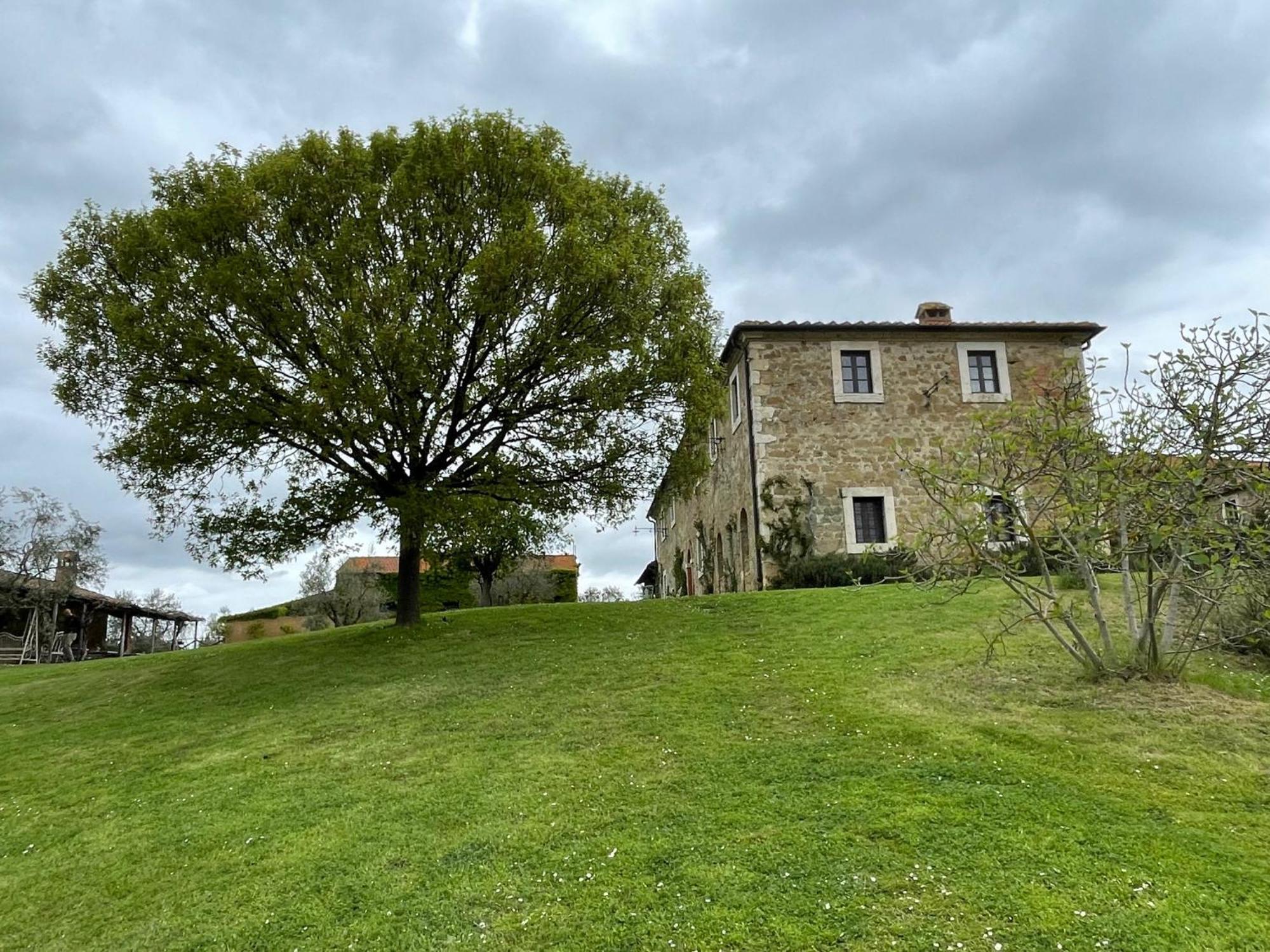 Agriturismo Le Sorbelle D'Orcia Con Piscina Πιέντσα Εξωτερικό φωτογραφία