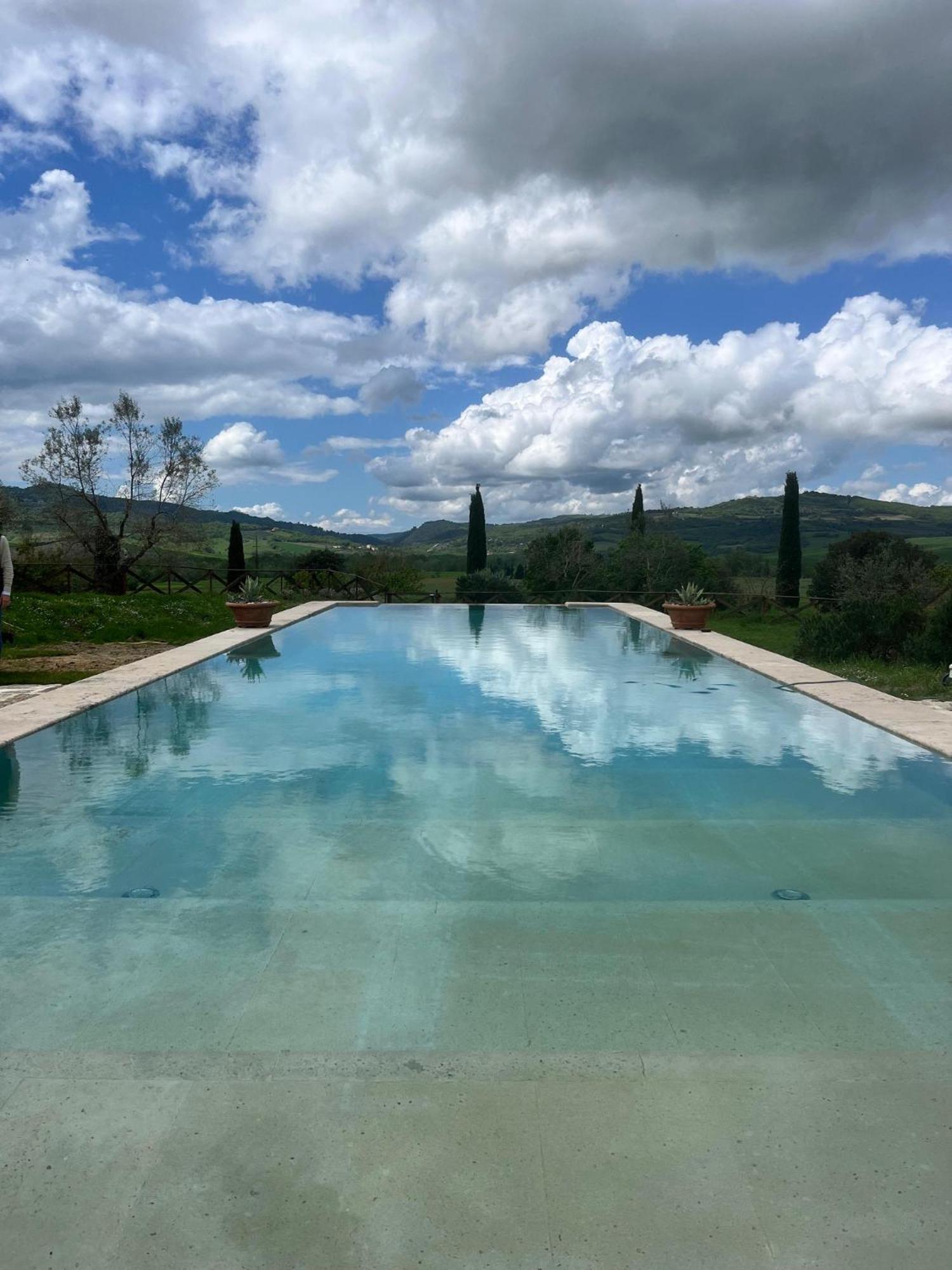 Agriturismo Le Sorbelle D'Orcia Con Piscina Πιέντσα Εξωτερικό φωτογραφία