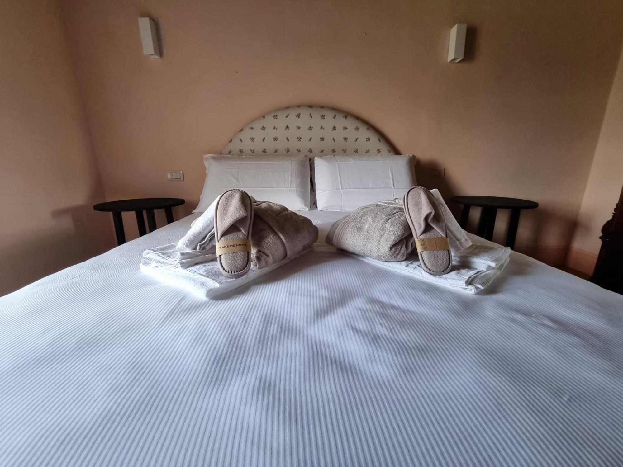 Agriturismo Le Sorbelle D'Orcia Con Piscina Πιέντσα Εξωτερικό φωτογραφία